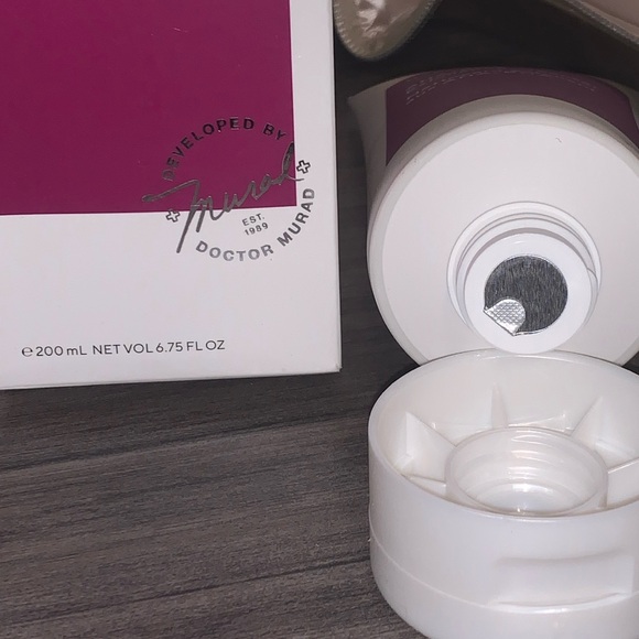 Murad Sealed New in Box Hydration AHA/BHA Exfoliating Cleanser - Picture 5 of 8